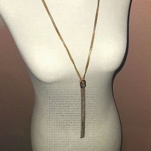 Gold y necklace with 3 clear stones